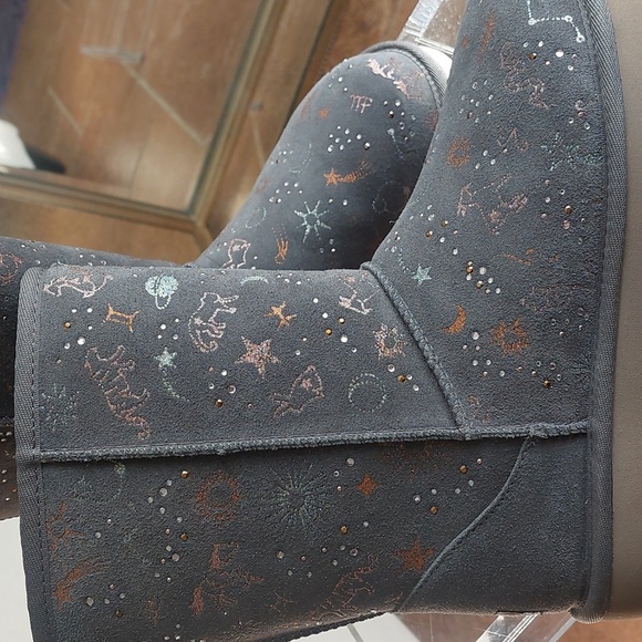 UGG boots - Picture 5 of 9